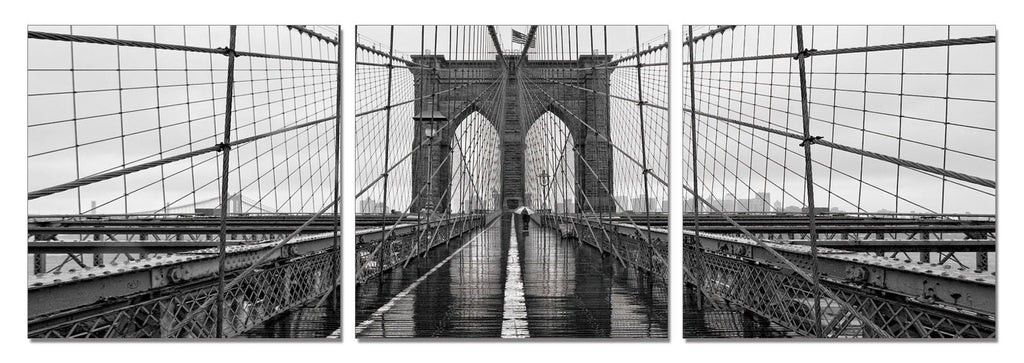 Brooklyn Bridge Black and White - California Wall Art
 - 1